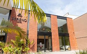 Sereno Hotel